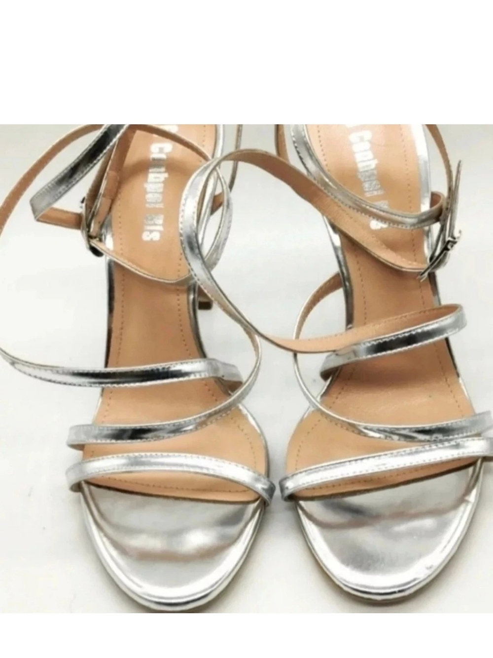 $30 Final Reduction🎈Conhpol BLS Women's 9 Silver Sandals...Was $50🎈